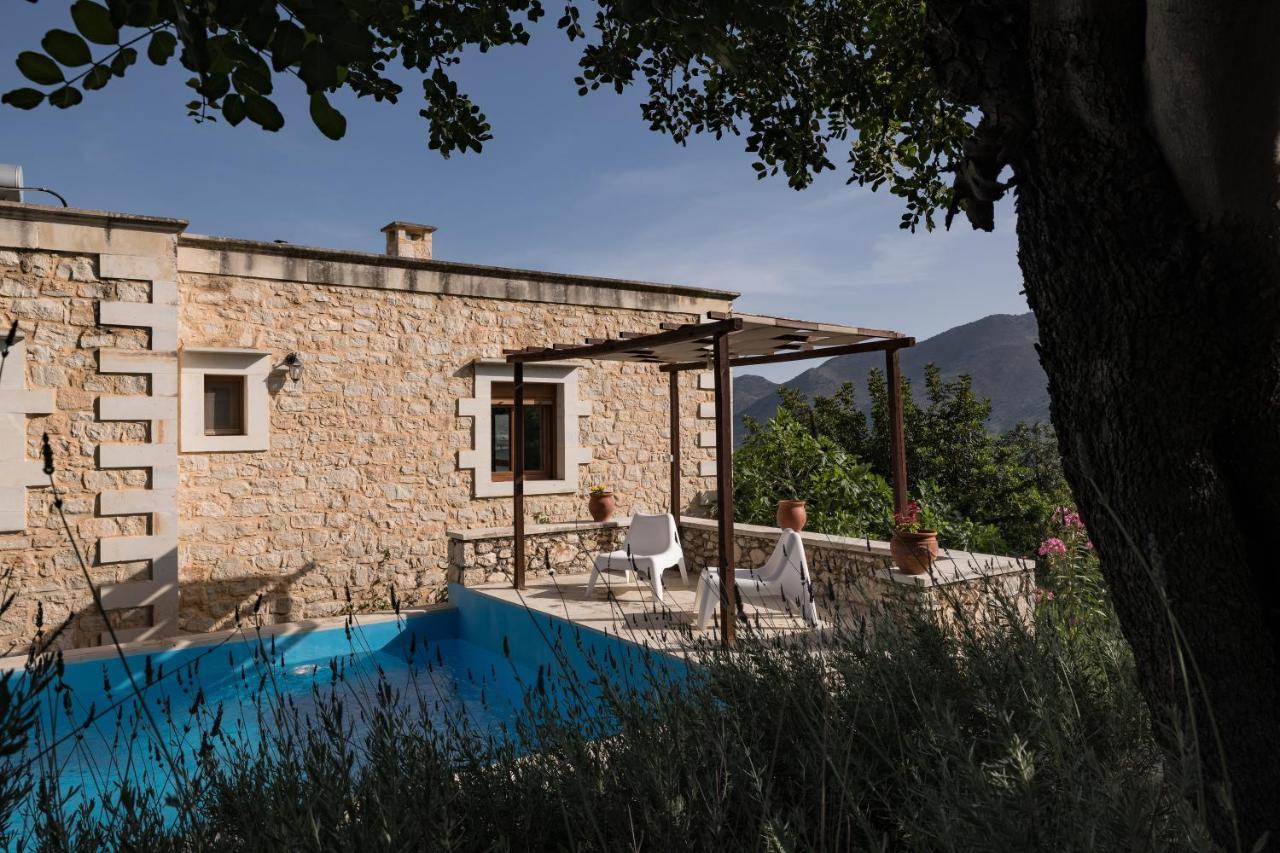 Koules Estate, With Private Pools & Bbq - Embracing Nature, By Thinkvilla Argouli Екстер'єр фото