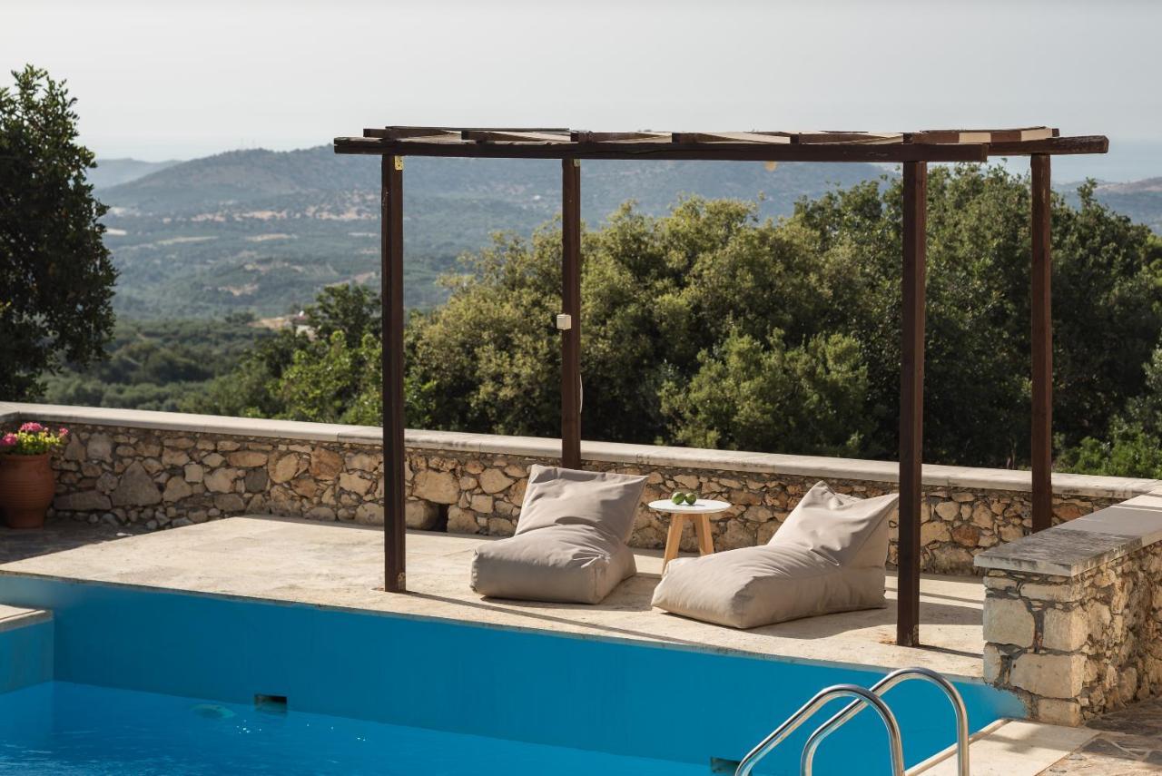 Koules Estate, With Private Pools & Bbq - Embracing Nature, By Thinkvilla Argouli Екстер'єр фото