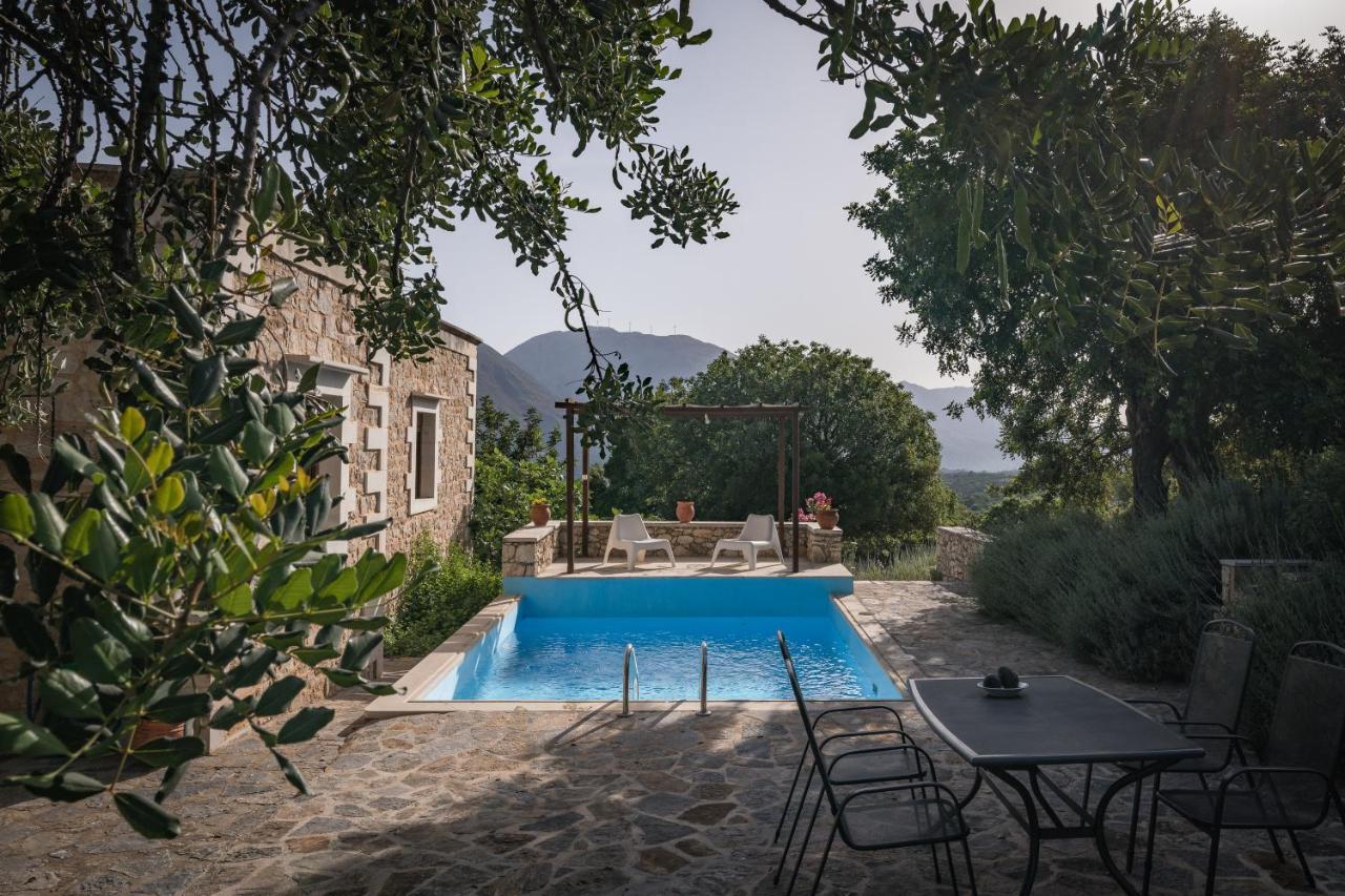 Koules Estate, With Private Pools & Bbq - Embracing Nature, By Thinkvilla Argouli Екстер'єр фото