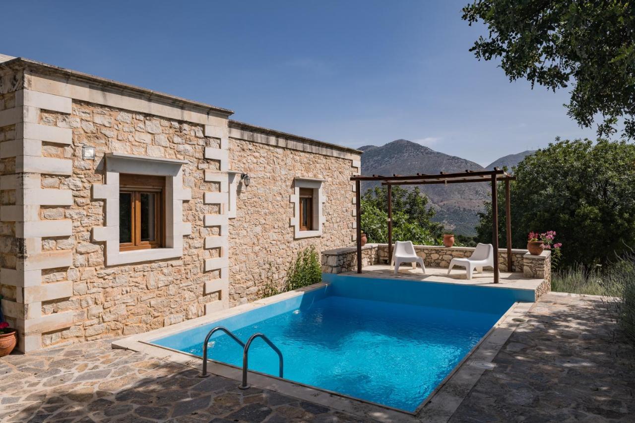 Koules Estate, With Private Pools & Bbq - Embracing Nature, By Thinkvilla Argouli Екстер'єр фото