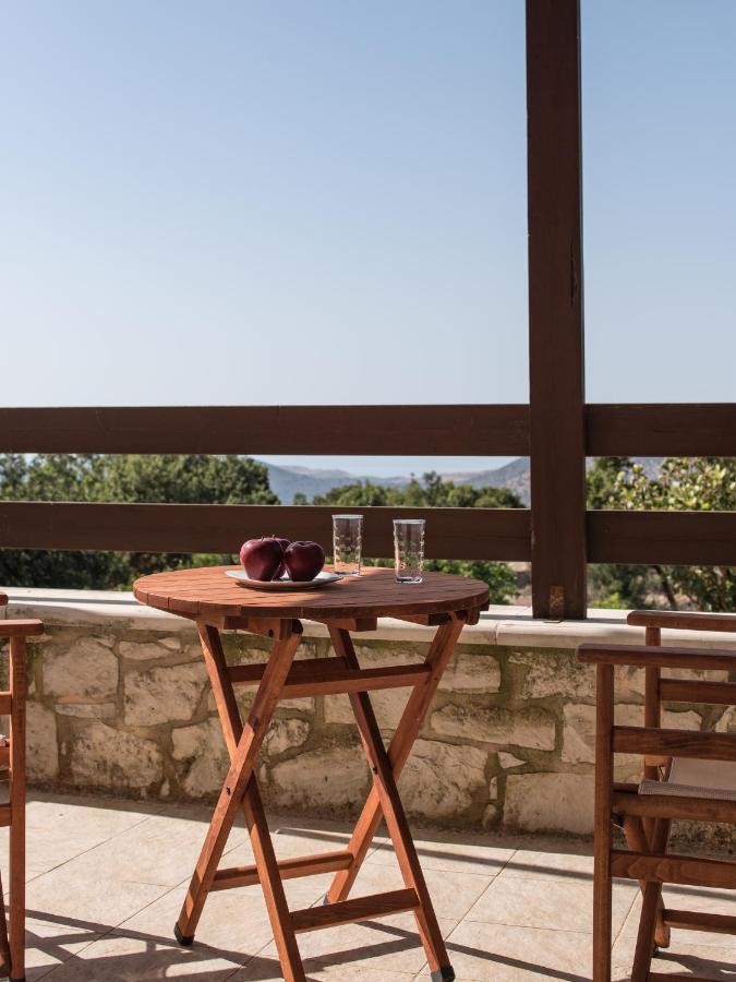 Koules Estate, With Private Pools & Bbq - Embracing Nature, By Thinkvilla Argouli Екстер'єр фото