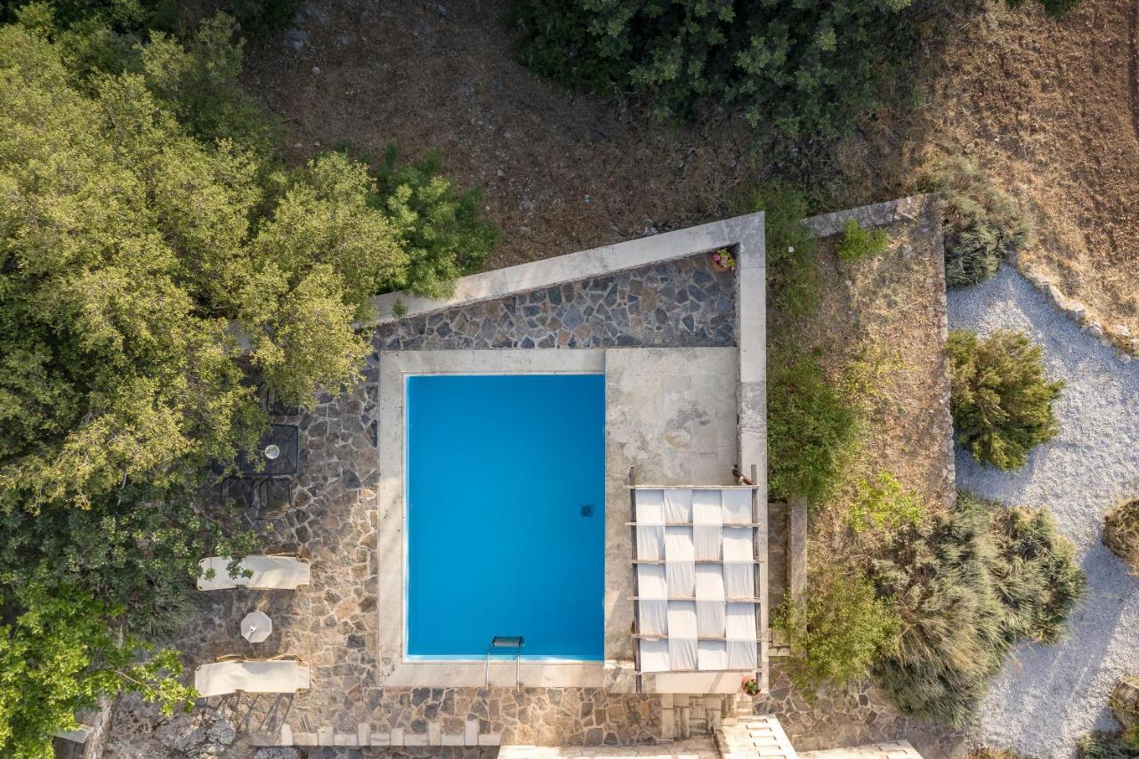 Koules Estate, With Private Pools & Bbq - Embracing Nature, By Thinkvilla Argouli Екстер'єр фото