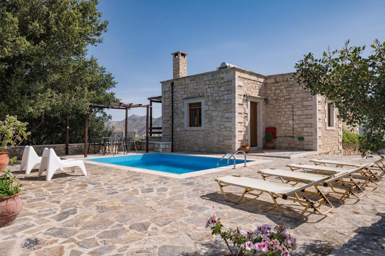 Koules Estate, With Private Pools & Bbq - Embracing Nature, By Thinkvilla Argouli Екстер'єр фото